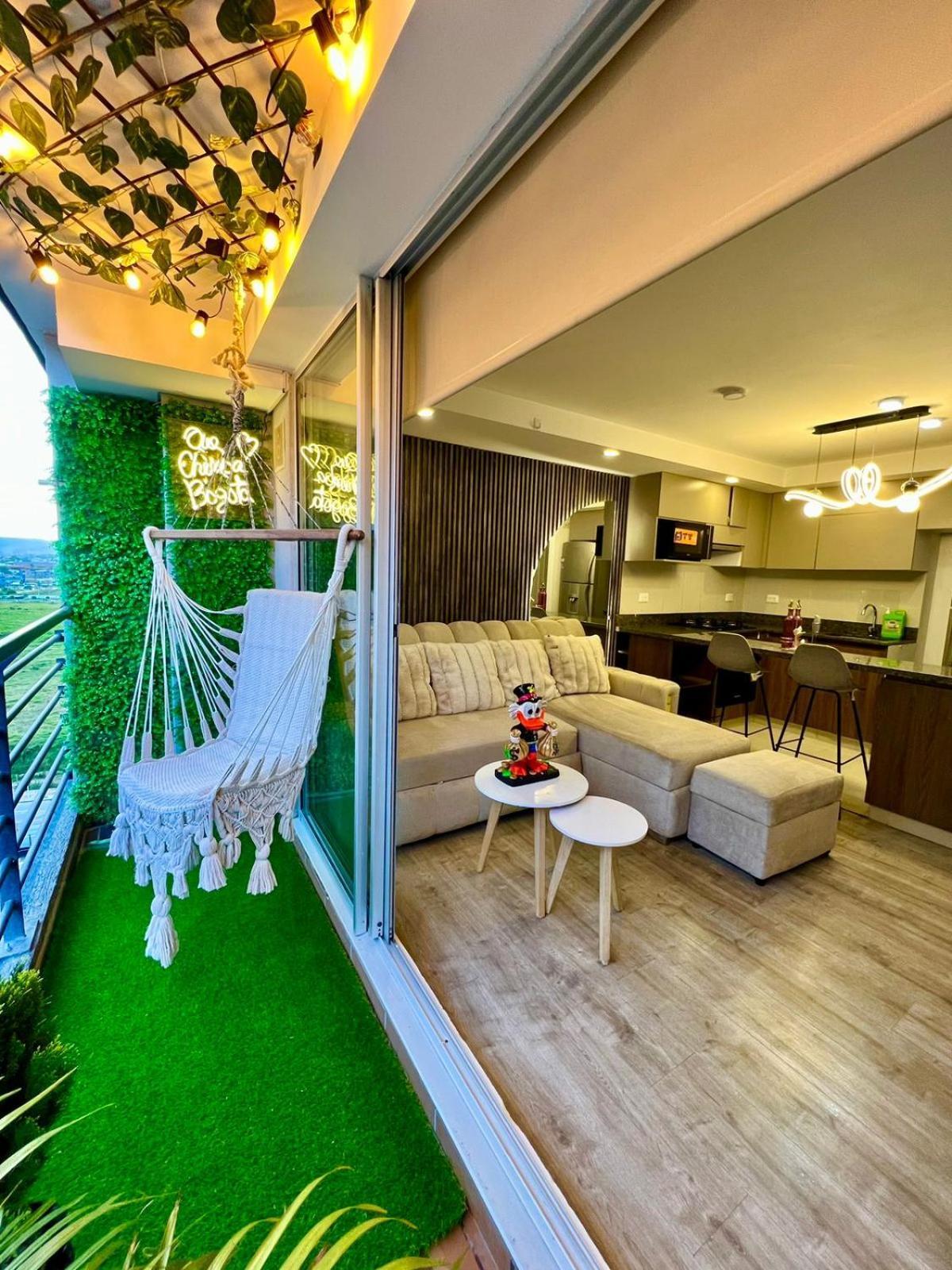 De Lujo A 10minutos Del Aeropuerto Y Embajada Apartment Bogota