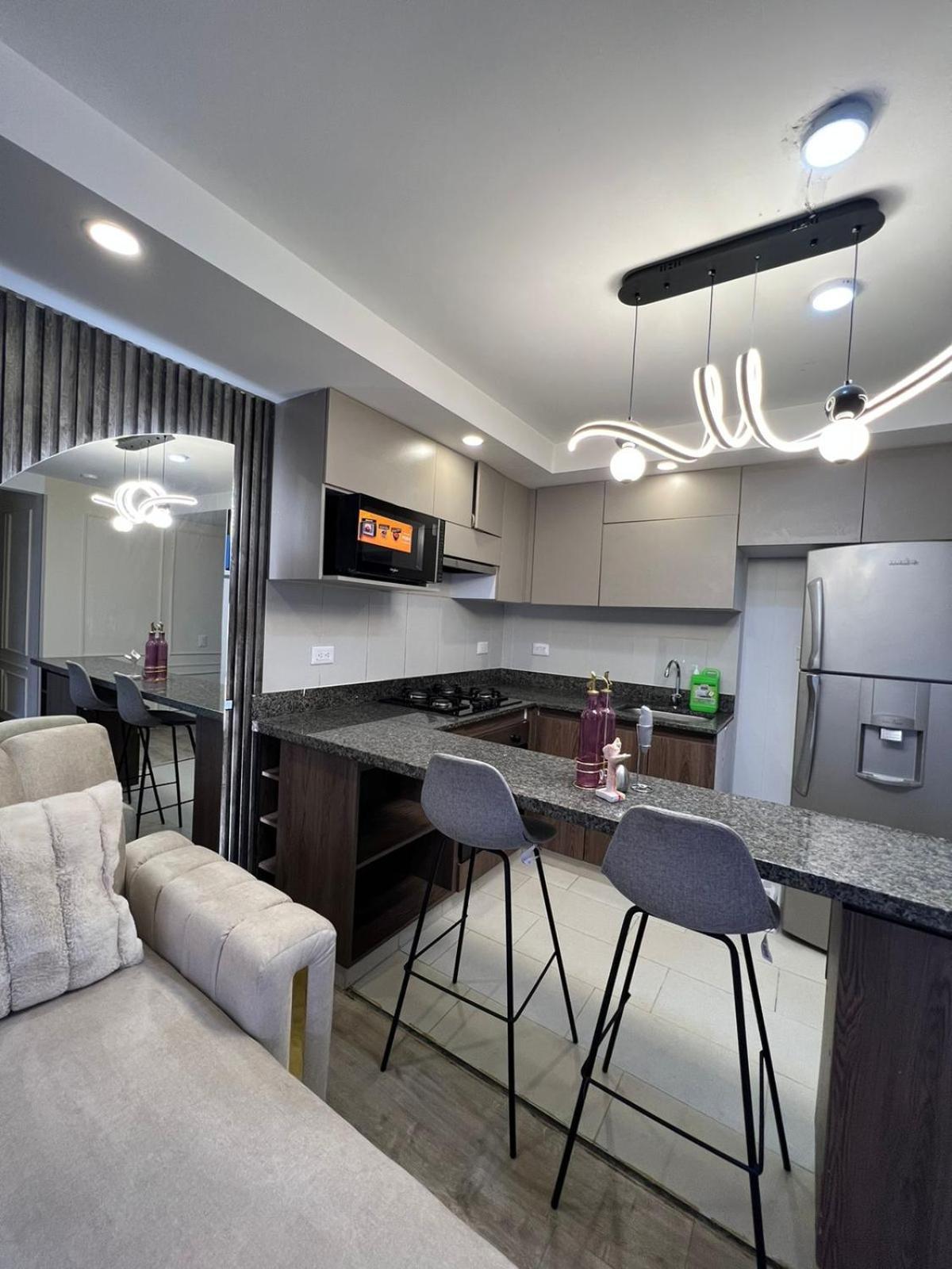De Lujo A 10minutos Del Aeropuerto Y Embajada Apartment Bogota