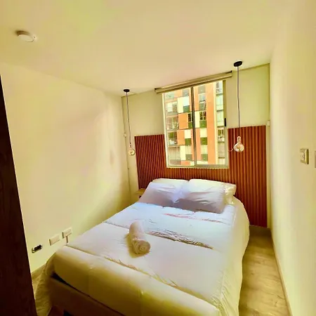 Apartamento De Lujo A 10Minutos Del Aeropuerto Y Embajada Usa Bogota Exterior photo